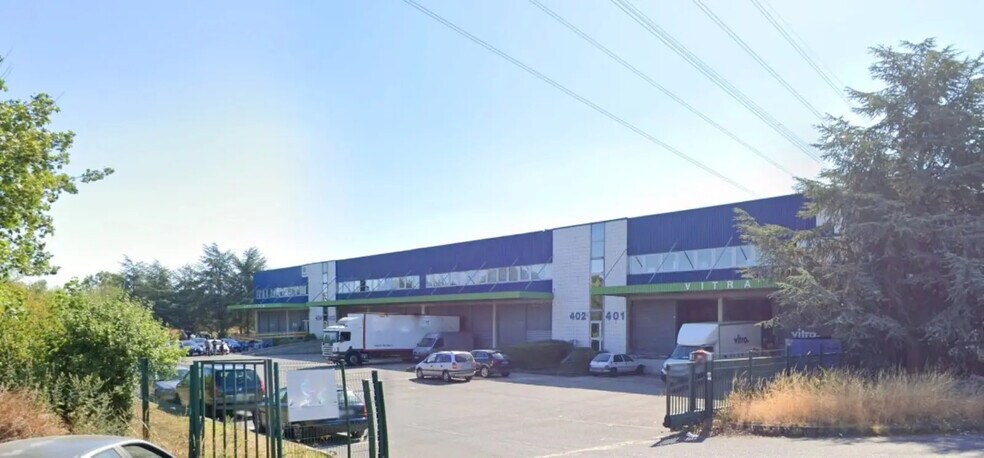 Office in Herblay-sur-Seine to rent - Building Photo - Image 2 of 6