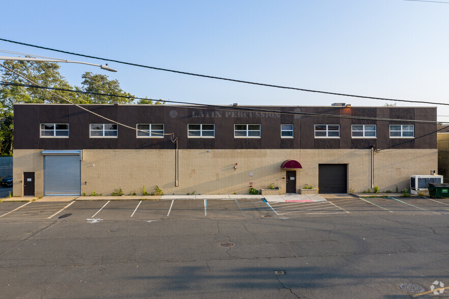 160 Belmont Ave, Garfield, NJ for rent - Building Photo - Image 2 of 7