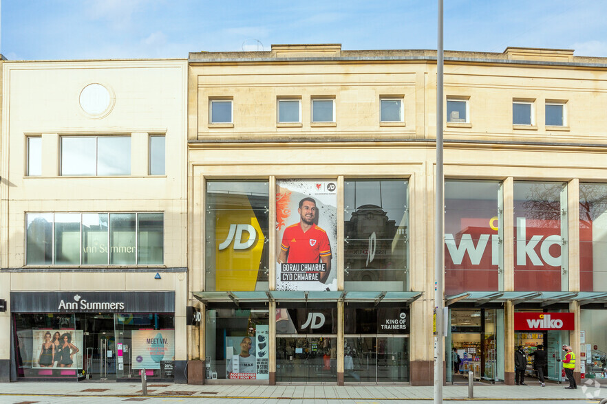 53-57 Queen St, Cardiff for rent - Building Photo - Image 1 of 8