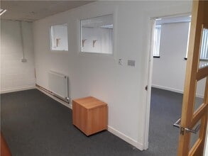 Nobel Rd, Dundee for rent Interior Photo- Image 2 of 2