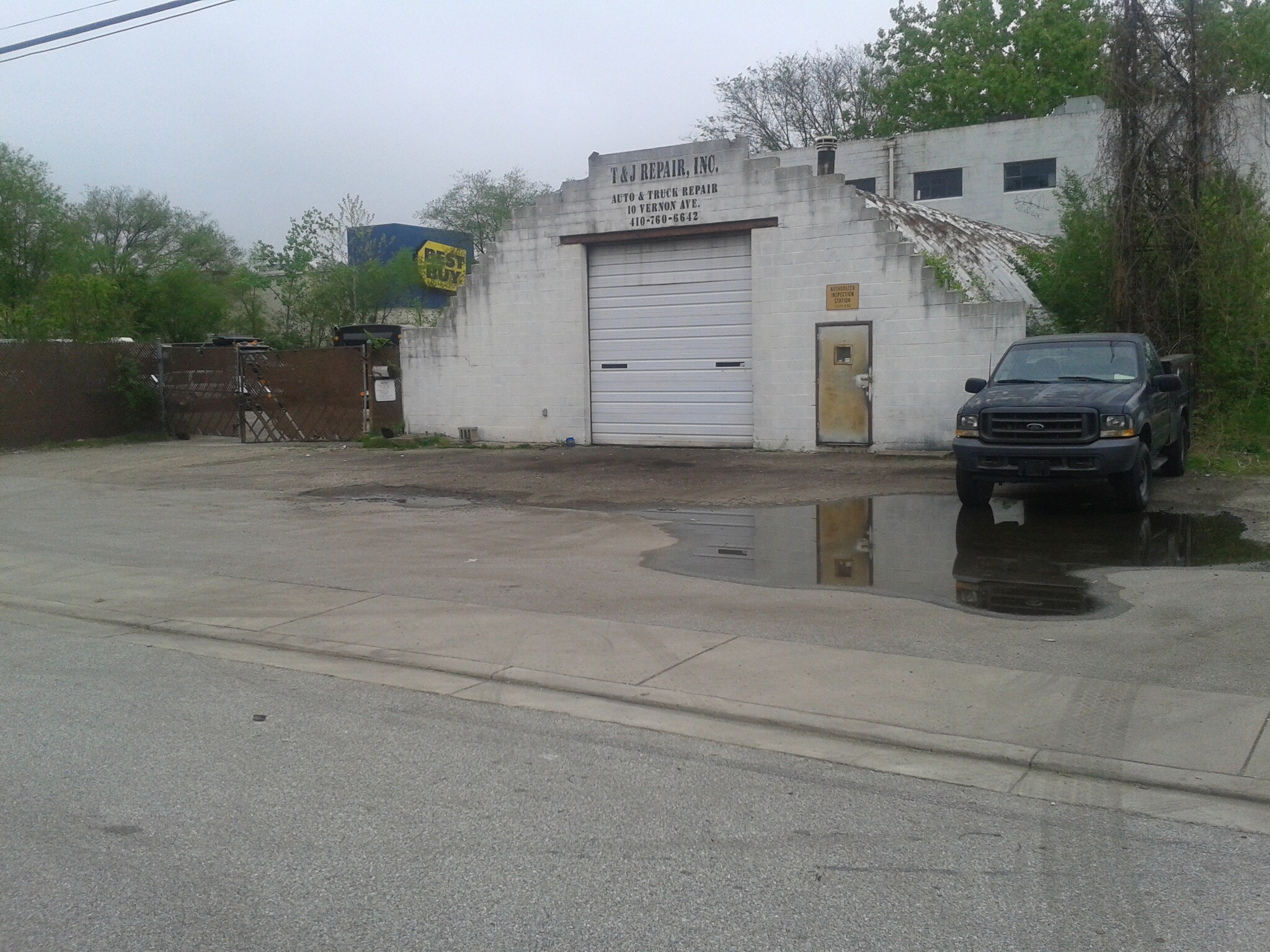 10 Vernon Ave, Glen Burnie, MD for sale Primary Photo- Image 1 of 1