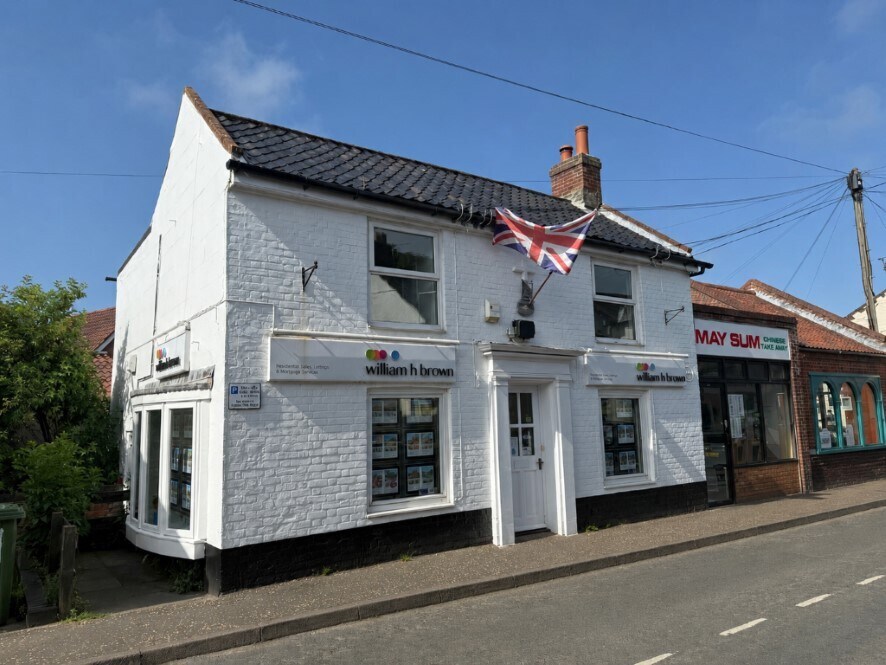 52 High St, Stalham for sale Primary Photo- Image 1 of 7