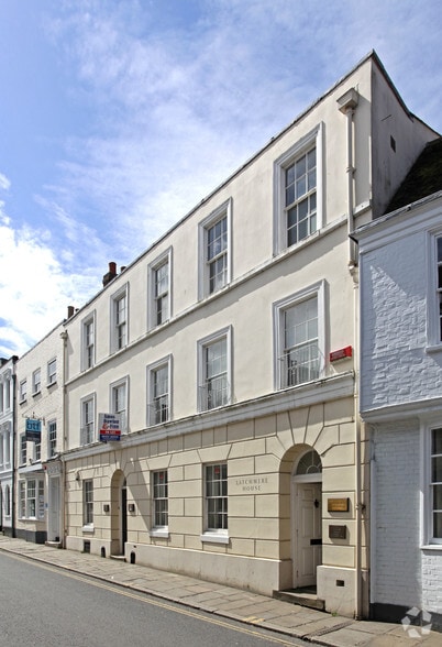 26 Watling St, Canterbury for sale - Primary Photo - Image 1 of 1