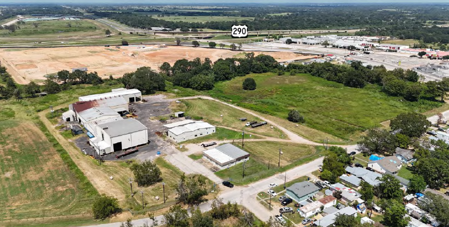 1100 Zach Rd, Hempstead, TX for sale - Primary Photo - Image 1 of 4