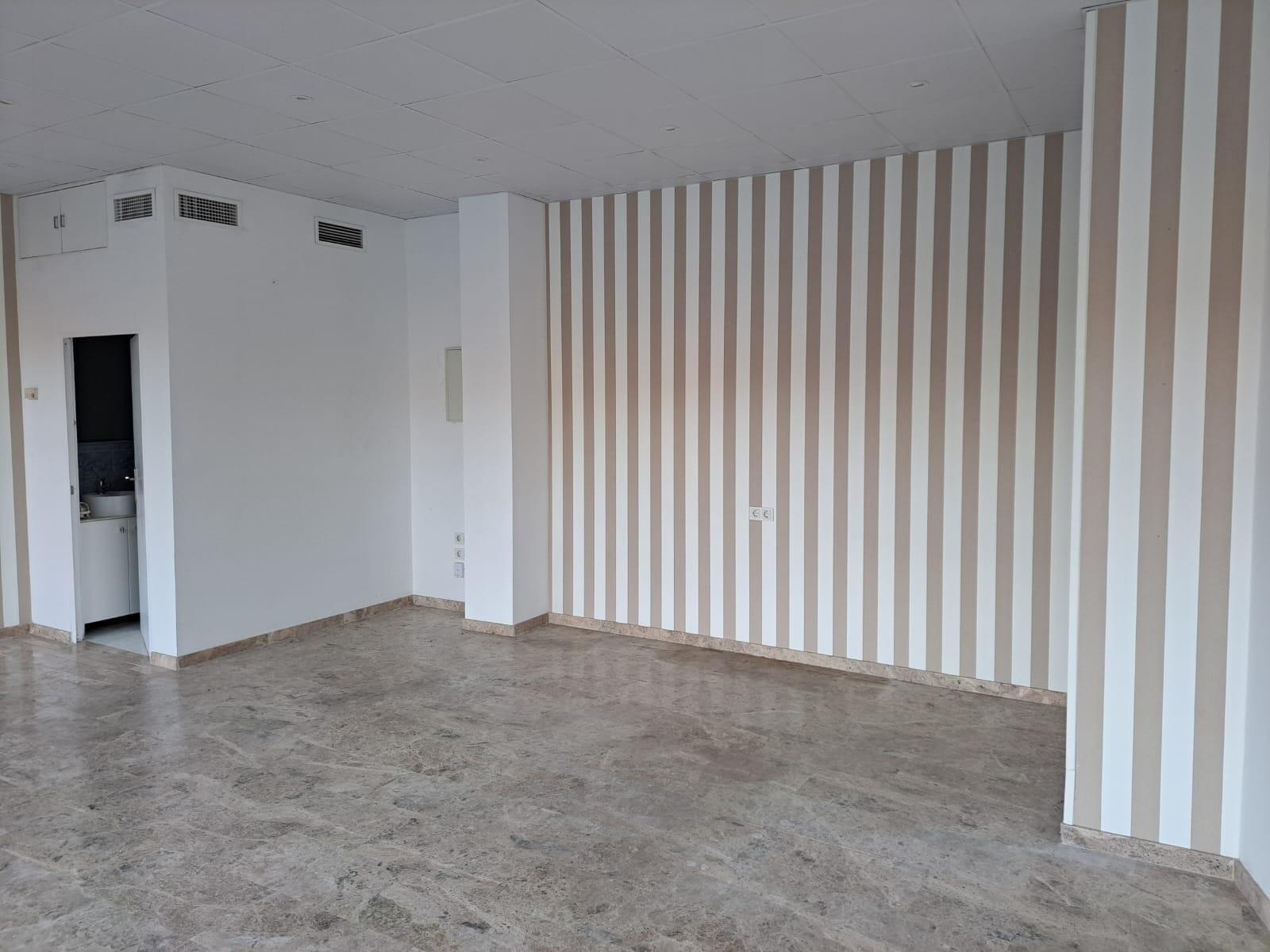 Retail in Córdoba to rent Interior Photo- Image 1 of 6