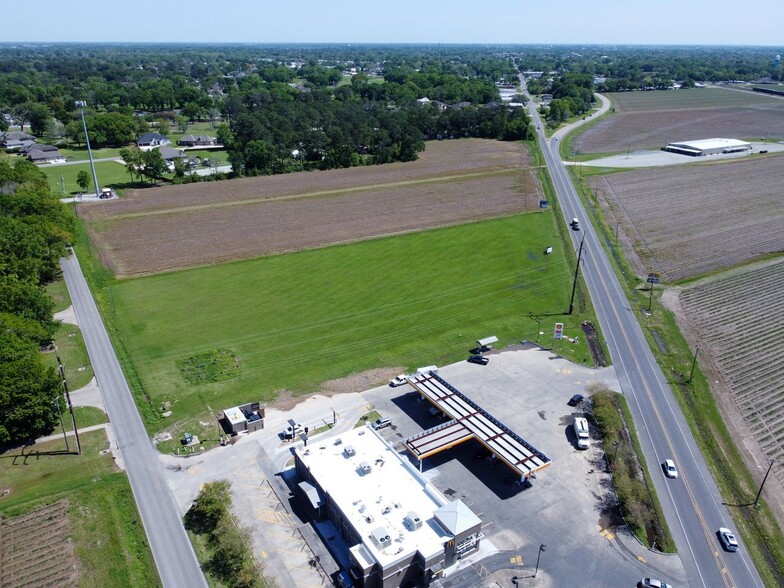 2700 W Old Spanish Trl, New Iberia, LA for sale - Building Photo - Image 2 of 4