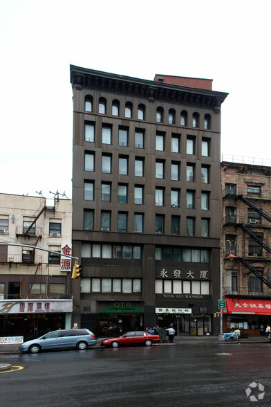 7-8 Chatham Sq, New York, NY for rent - Primary Photo - Image 1 of 22