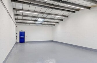 Dinsdale Rd, Wirral to rent Interior Photo- Image 1 of 2