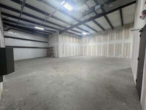 3511 N Loop 336 E, Conroe, TX for rent Building Photo- Image 1 of 4