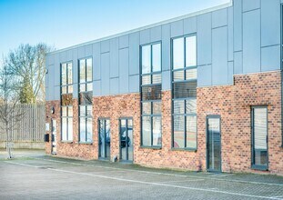 Old Portsmouth Rd, Guildford to rent Building Photo- Image 1 of 8