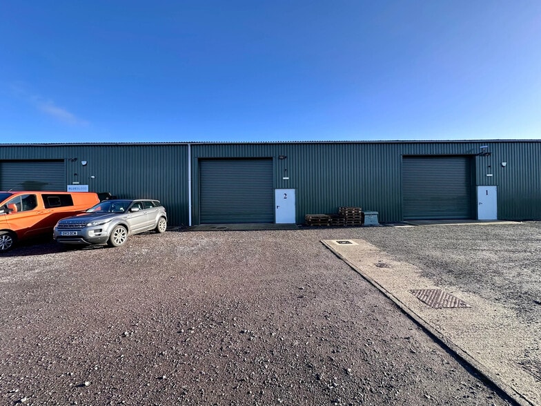 Mill Ln, Thame to rent - Building Photo - Image 2 of 23