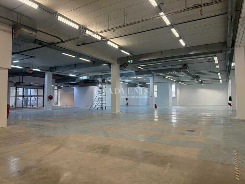 3 Allée De La Seine, Ivry-sur-Seine to rent - Building Photo - Image 2 of 22