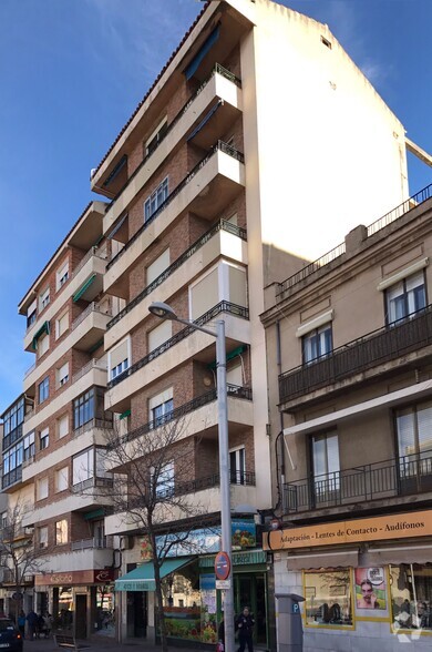 Calle Miraflores, 6, Segovia, Segovia for sale - Primary Photo - Image 1 of 1