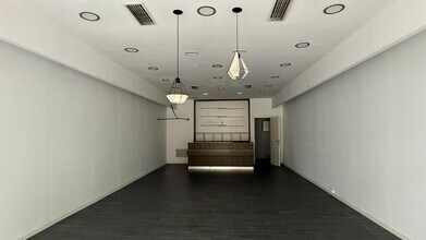 Retail in Reus, Tarragona to rent Interior Photo- Image 1 of 6