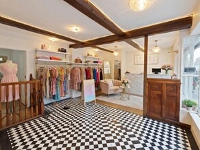 26 St. John St, Ashbourne to rent Interior Photo- Image 2 of 4