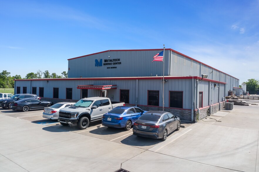 9915 Monroe Rd, Houston, TX for sale - Primary Photo - Image 1 of 1