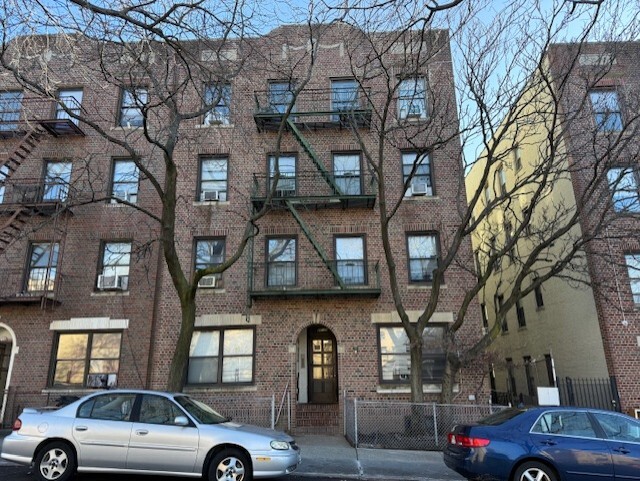 21-39 27th St, Astoria, NY for sale - Building Photo - Image 1 of 6