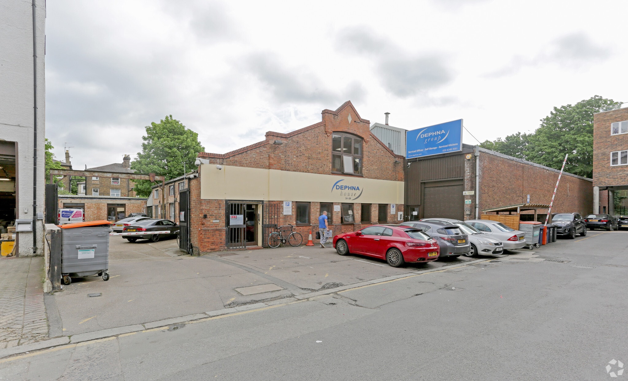 24-26 Arcadia Av, London to rent Primary Photo- Image 1 of 5