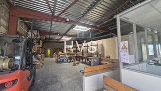 More details for 17 Rue De Madrid, Vitrolles - Light Industrial for Sale