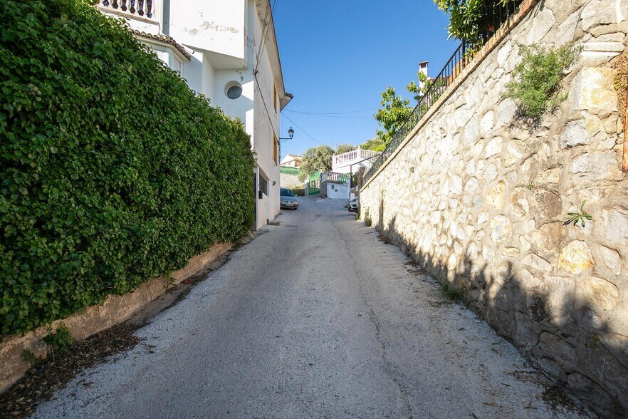 Calle Ribera de los Molinos, 34, Nívar, Granada for sale - Building Photo - Image 3 of 22