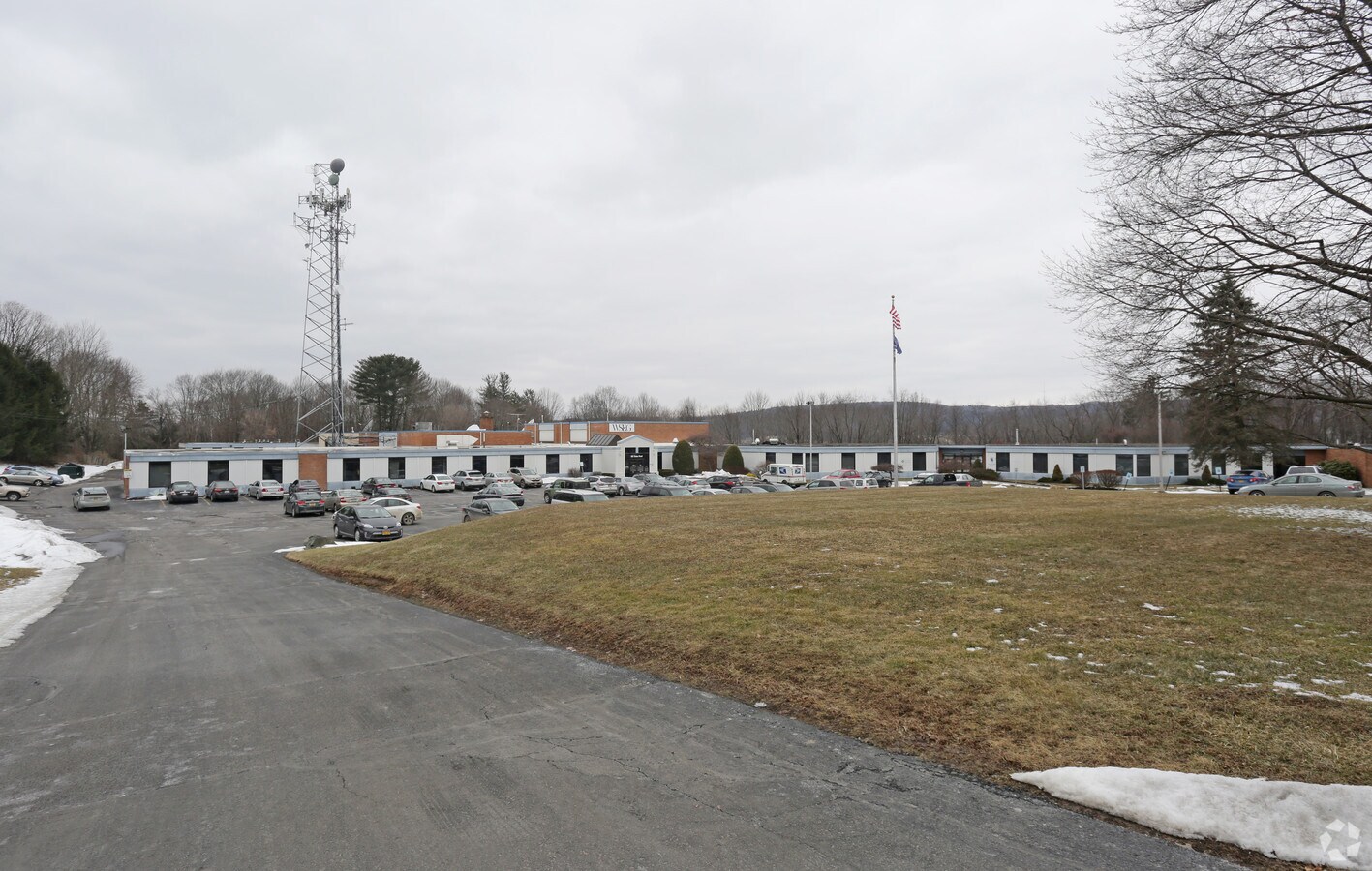 601 Gates Rd, Vestal 13850 WSKG