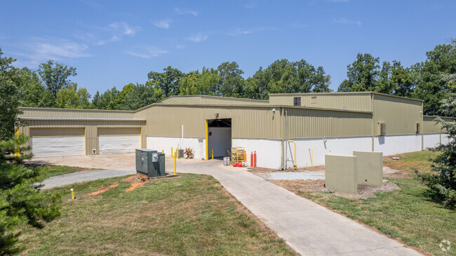 More details for 100 Perkins Dr, Roxboro, NC - Industrial for Rent