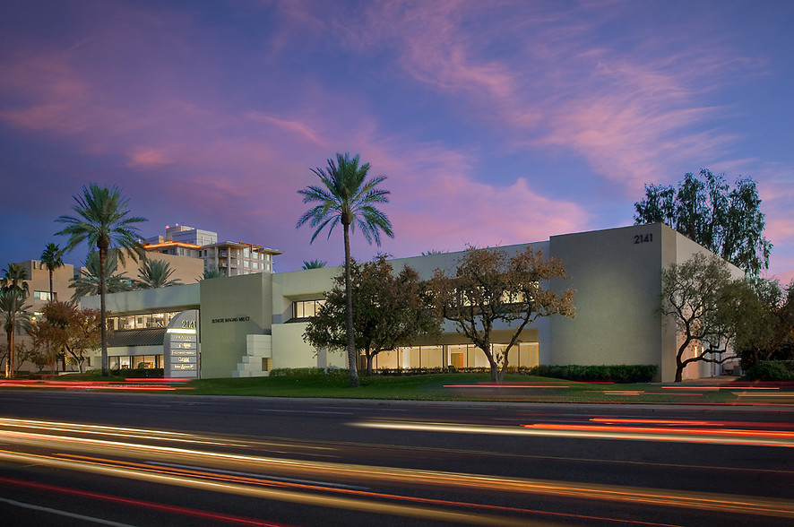 2141 E Camelback Rd, Phoenix, AZ for rent - Building Photo - Image 1 of 9