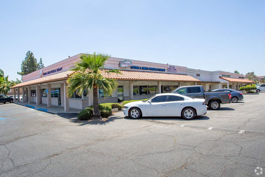 846 W Foothill Blvd, Upland, CA for rent - Primary Photo - Image 1 of 7