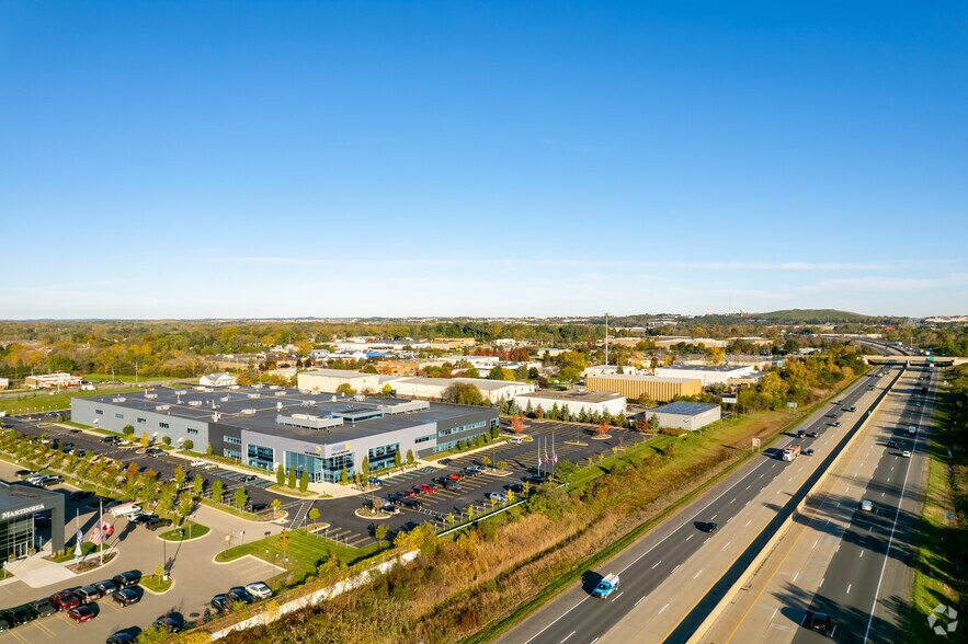 2200 N Opdyke Rd, Auburn Hills, MI for rent - Aerial - Image 2 of 7