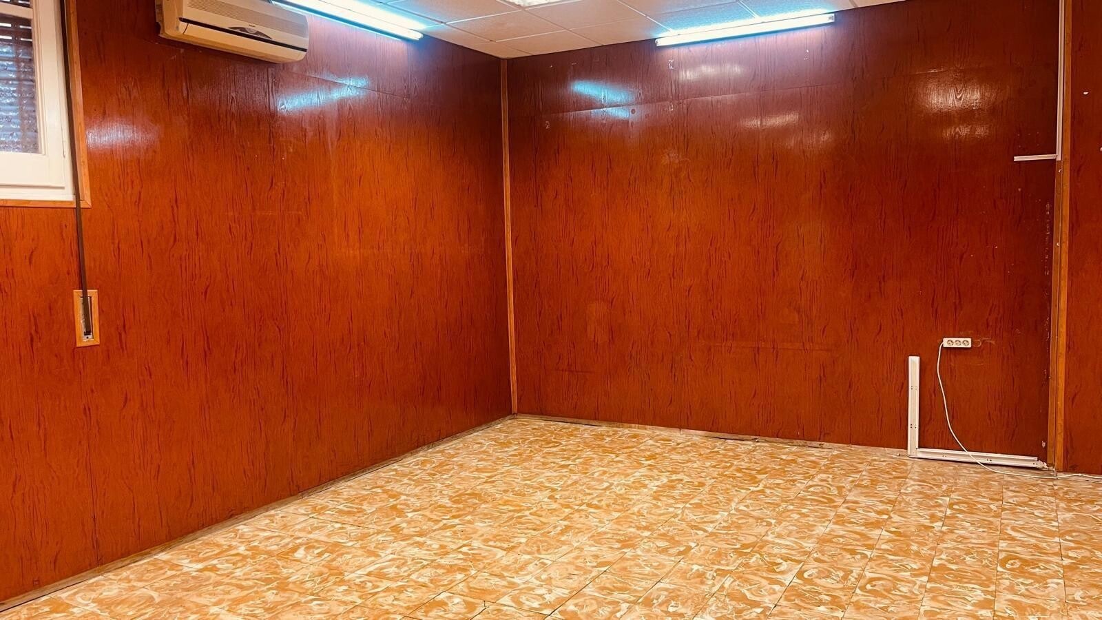 Tortosa, TAR 43500 - Unit Pt02 - - Interior Photo - Image 1 of 7