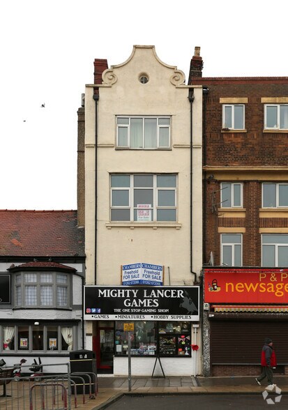 2 Prince St, Bridlington for sale - Primary Photo - Image 1 of 1