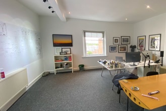 9 Parade, Leamington Spa for sale Interior Photo- Image 1 of 5