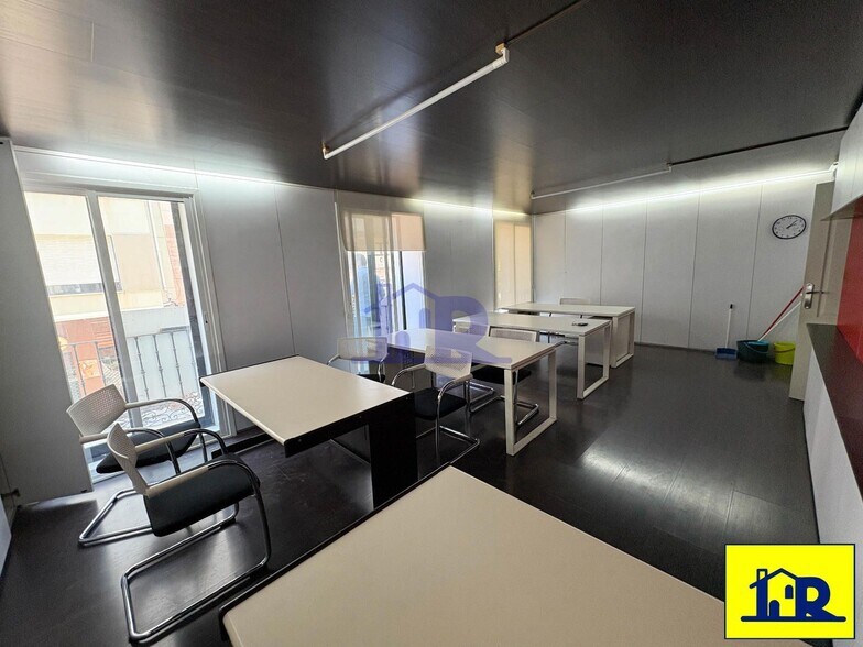 Office in Cuenca, Cuenca to rent - Interior Photo - Image 3 of 8