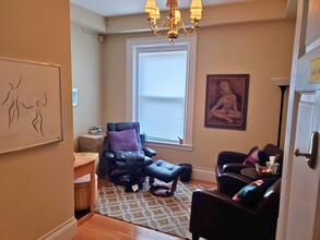 1577 Beacon St, Brookline, MA for rent Interior Photo- Image 1 of 3