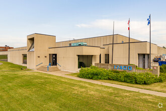 17400 Rte Transcanadienne, Kirkland, QC for sale Building Photo- Image 1 of 1