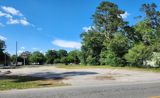 1403 N Lee St, Valdosta, GA for rent - Primary Photo - Image 2 of 5