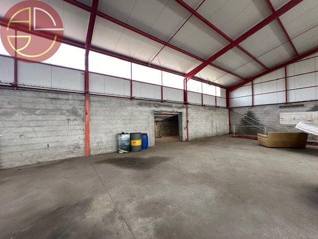 Industrial in Toulouse for sale - Building Photo - Image 2 of 8