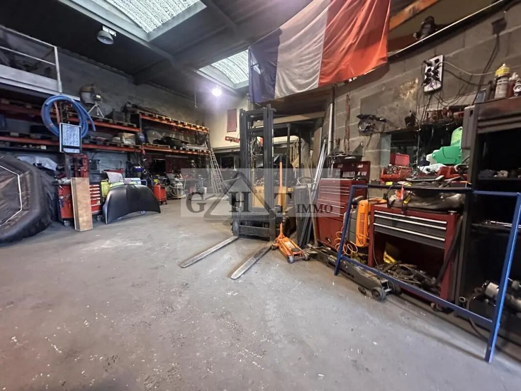 Industrial in Alfortville for sale Interior Photo- Image 1 of 10