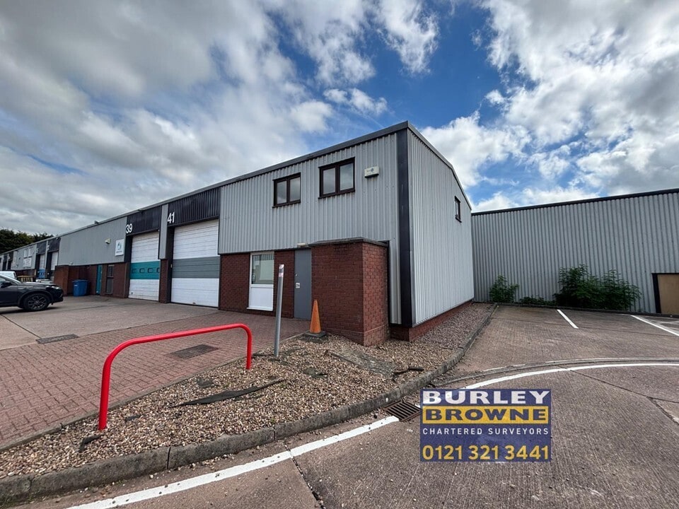 Britannia Way, Lichfield to rent Building Photo- Image 1 of 9