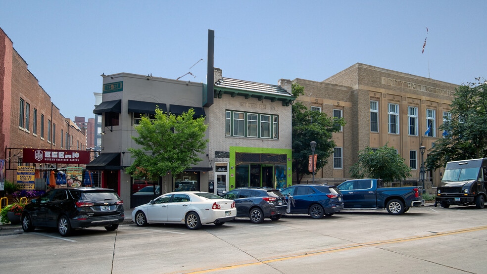 218 1st Ave SW, Rochester, MN to rent - Building Photo - Image 2 of 12