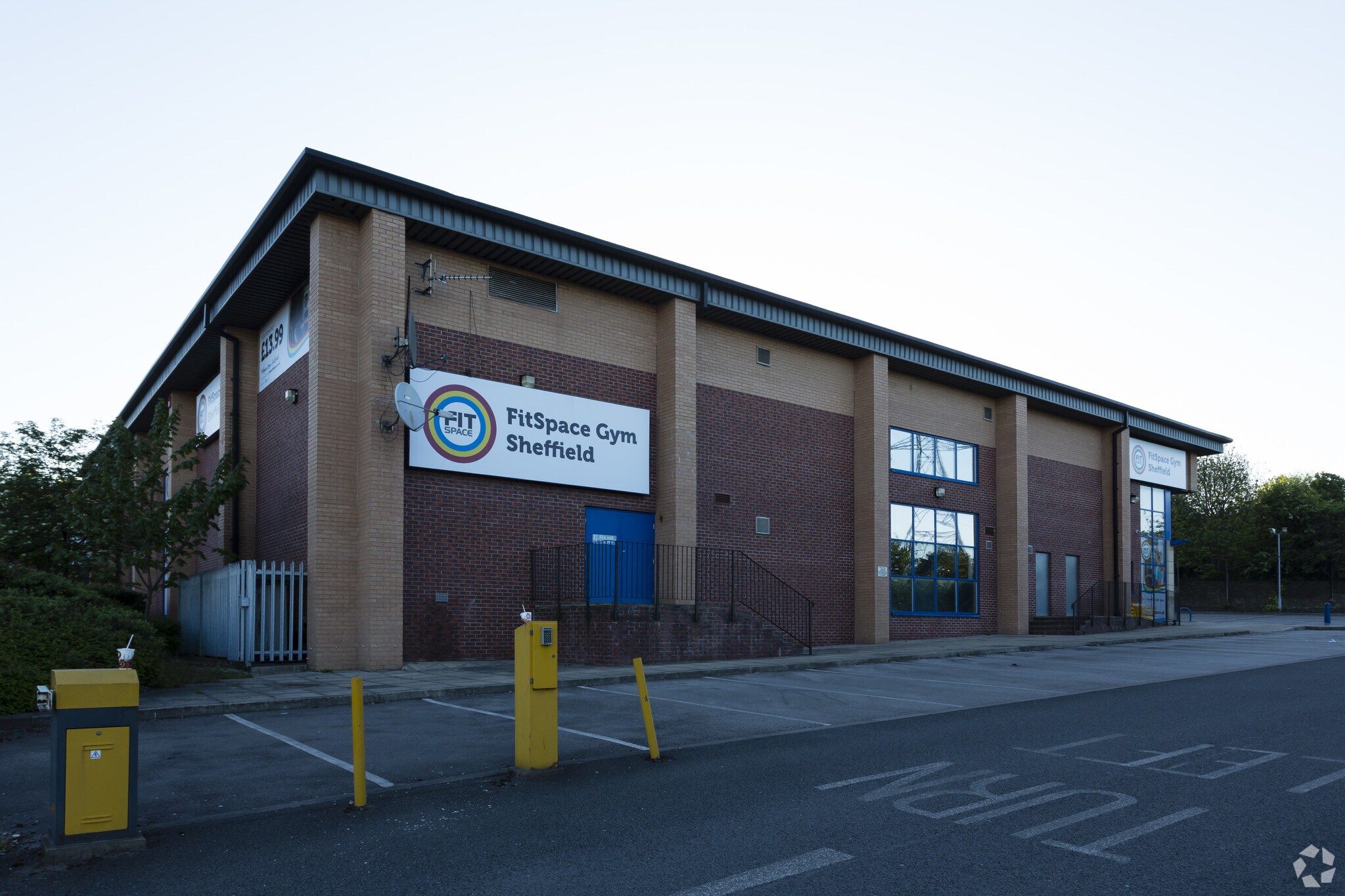 43 Penistone Rd N, Sheffield for sale Primary Photo- Image 1 of 1