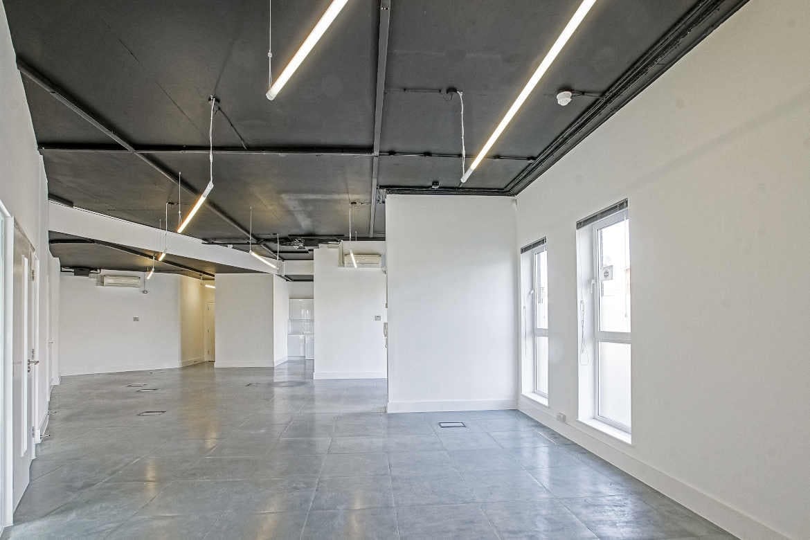 12 Tyssen St, London, LND E8 2FE - Unit GRND -  - Interior Photo - Image 1 of 4