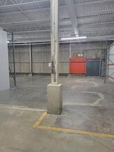 724 Caledonia Rd, Toronto, ON to rent Interior Photo- Image 2 of 6