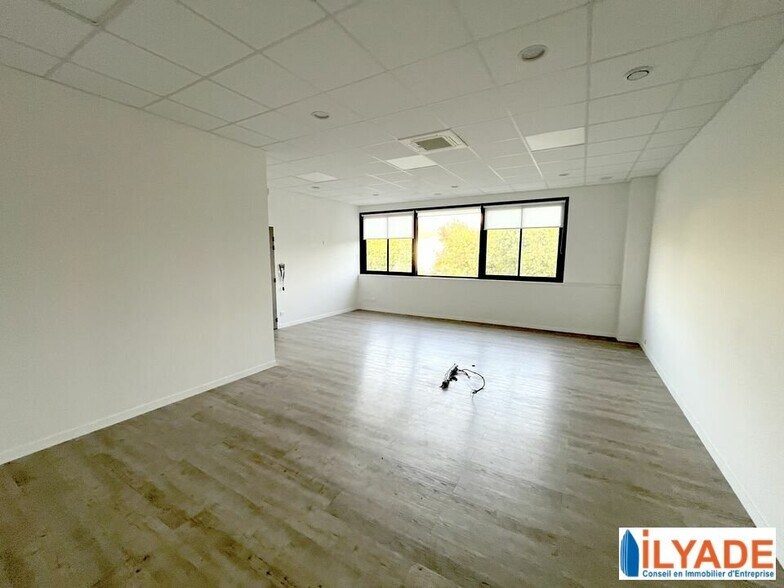 Gémenos, Gémenos to rent - Interior Photo - Image 3 of 6
