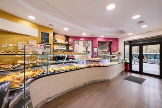 More details for 71 Ter Avenue Du Maréchal Foch, Neuilly-Plaisance - Retail for Sale