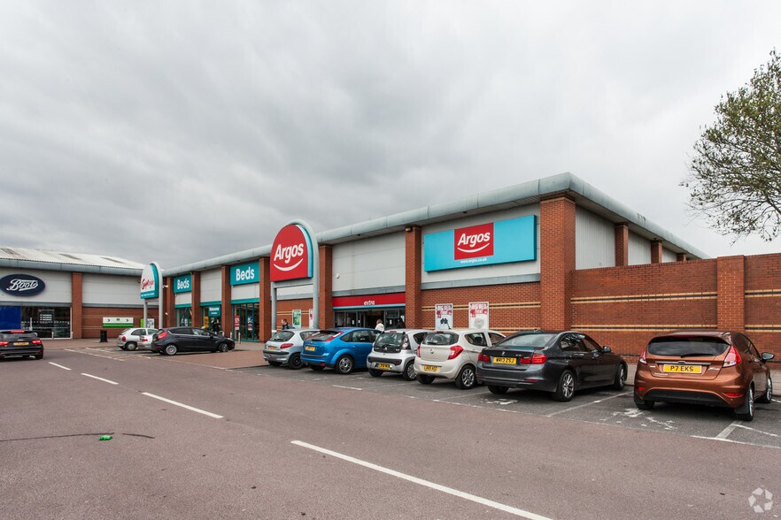 Stratton Rd, Swindon for sale - Primary Photo - Image 1 of 1