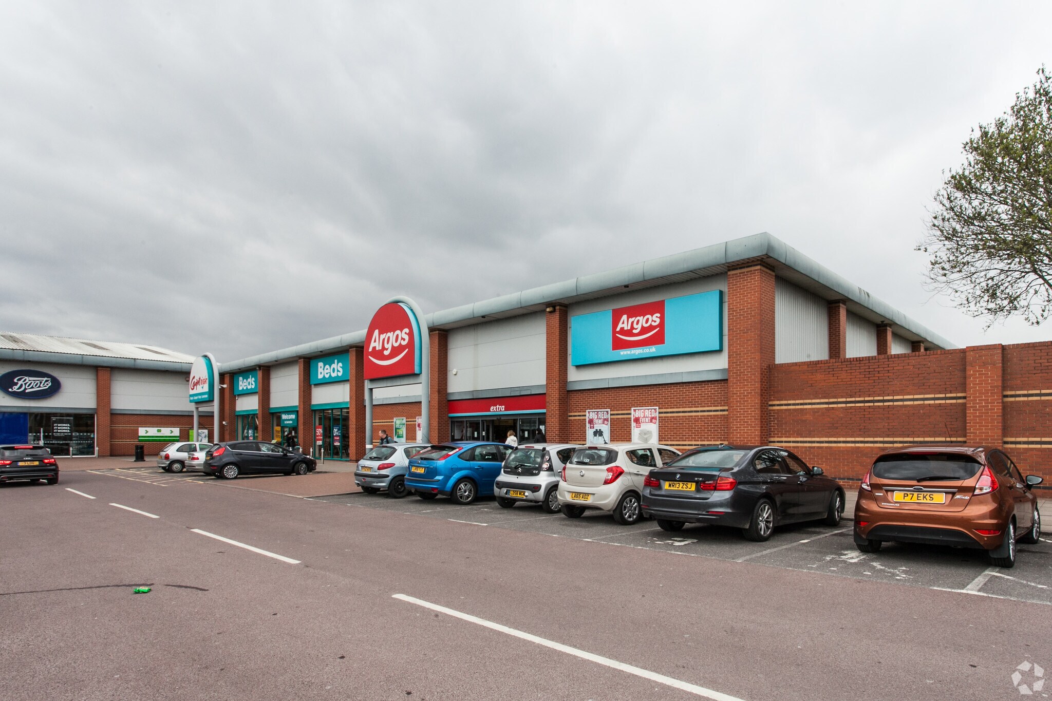 Stratton Rd, Swindon for sale Primary Photo- Image 1 of 1