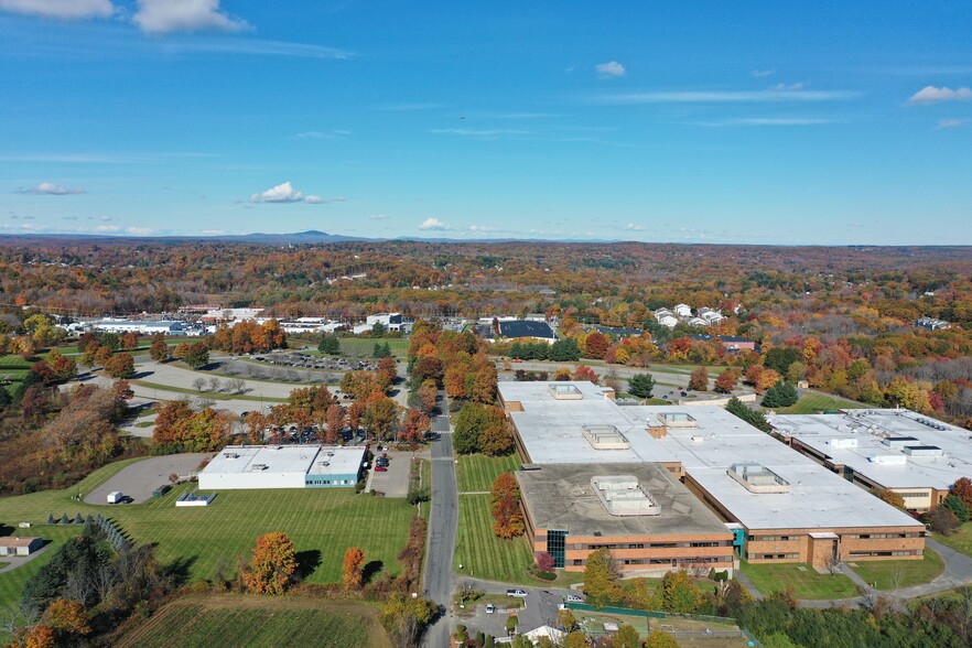 333 South St, Shrewsbury, MA for sale - Building Photo - Image 3 of 15