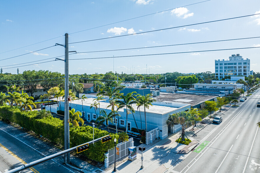 2404 Hollywood Blvd, Hollywood, FL for rent - Building Photo - Image 1 of 17