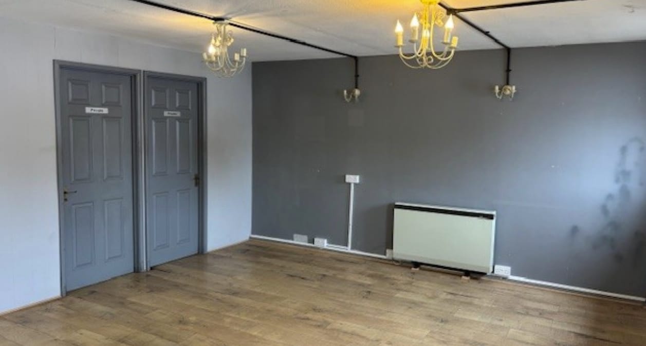 Market Pl, Bloxwich to rent Interior Photo- Image 1 of 6
